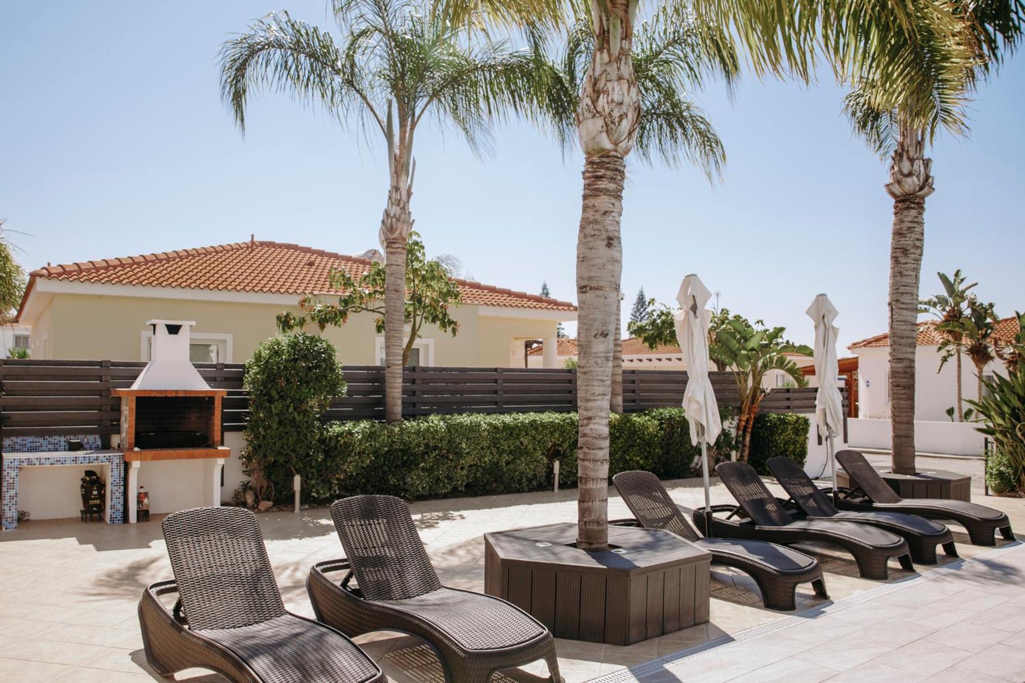 Sunset Villa Private Complex Heated Pool أيا نابا المظهر الخارجي الصورة